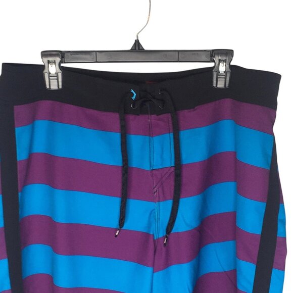 Quiksilver Board Shorts Mens 38 Purple Blue Stripe Cypher 4-Way Stretch Surf - Picture 3 of 14